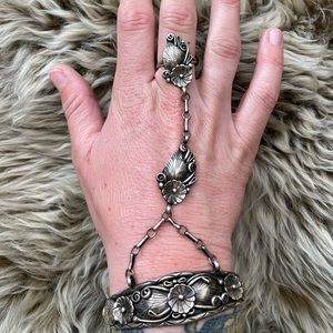 Vintage Sterling Silver Native American Cuff/Ring Chain Set